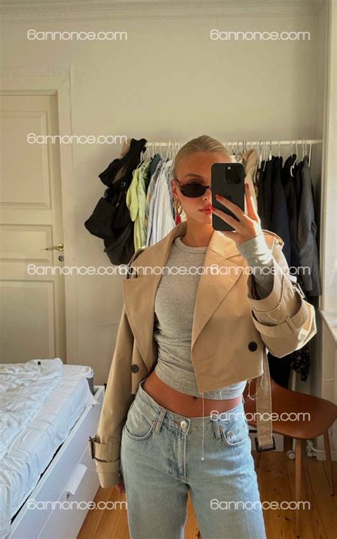 Lesbian Escort in Paris